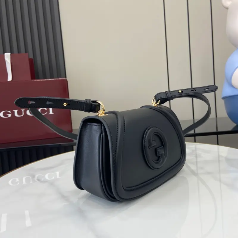 815700 CM 2 High-Quality Bags - Image 2