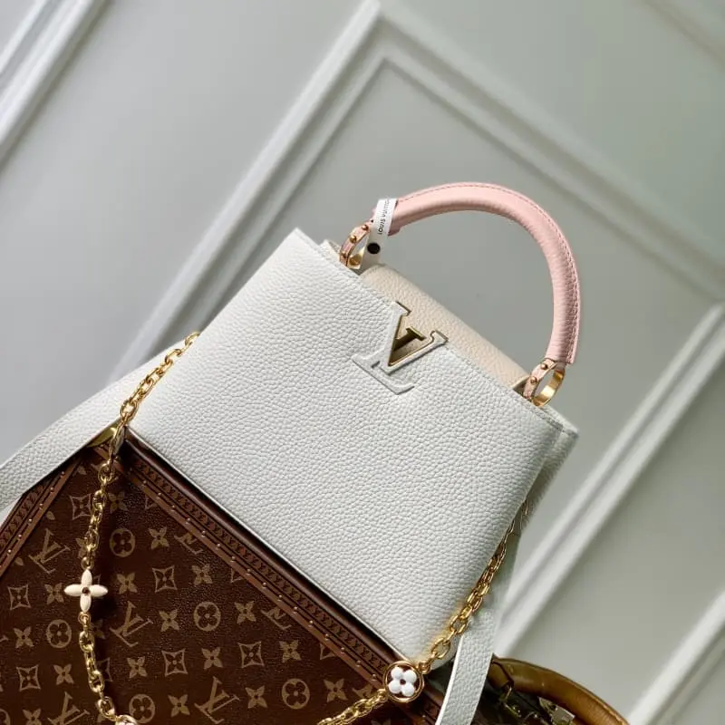 M20708 White with powder 27x18x9cm High Quality Bags