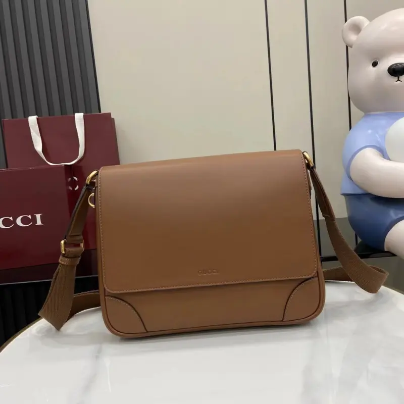 821154 High-Quality Bags