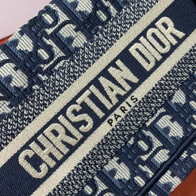 ML230 High Quality Bags - Image 4