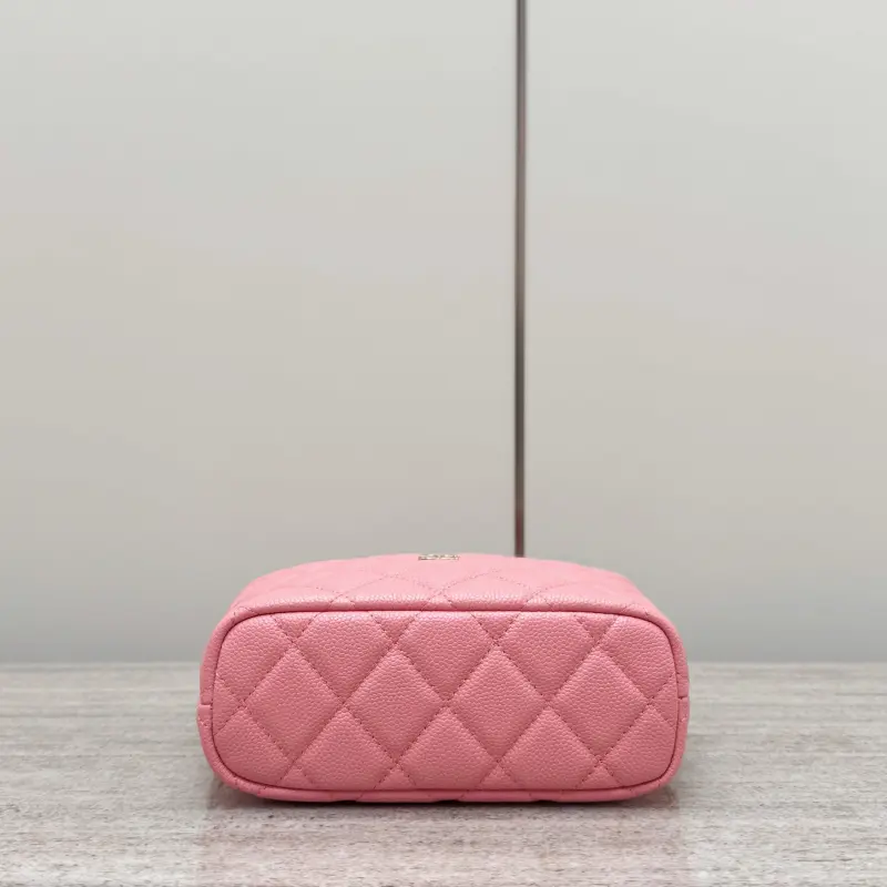 25c Lunch Box Bag CM 2 High Quality Bags - Image 4