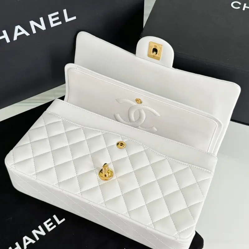 Medium 25cm Sheepskin CM 23 High Quality Bags - Image 5