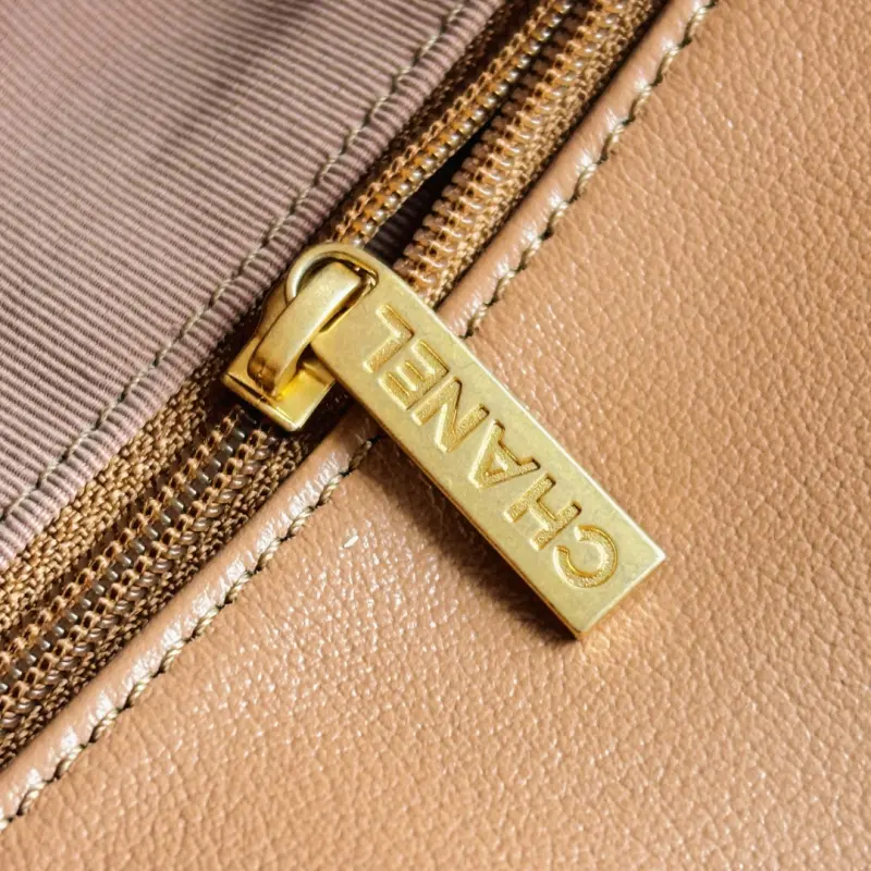 24p Postman Small High Quality Bags - Image 6