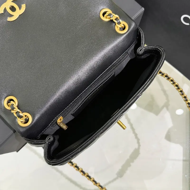 24p Letter Chain Bag High Quality Bags - Image 6